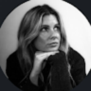 Meet your Posher, Hallie